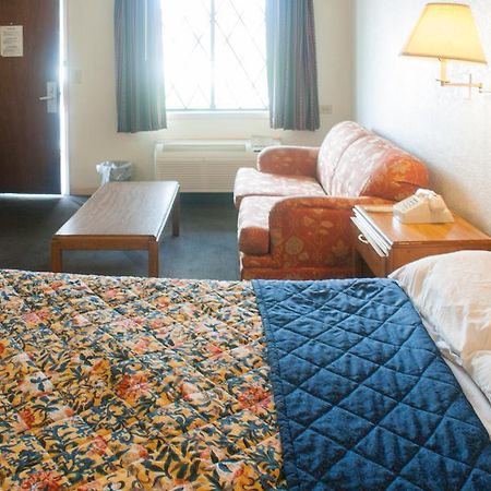 Executive Inn ג'קסונוויל מראה חיצוני תמונה