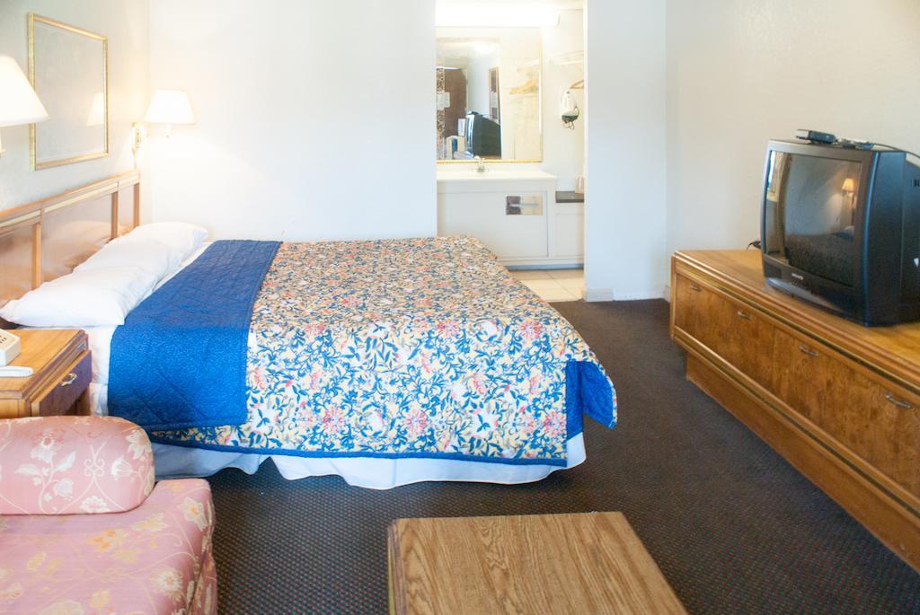 Executive Inn ג'קסונוויל מראה חיצוני תמונה